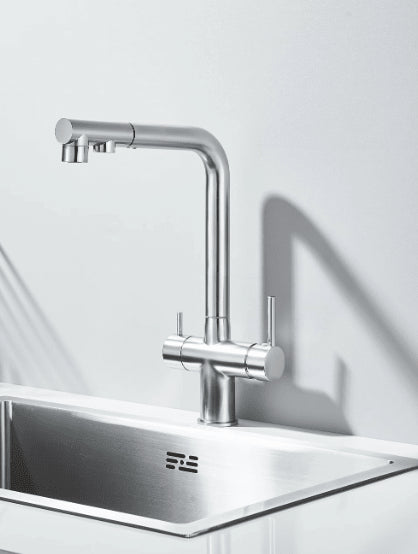 3-weg keukenkraan met 3 aansluitingen voor regenwater of gefilterd drinkwater | Bella-done