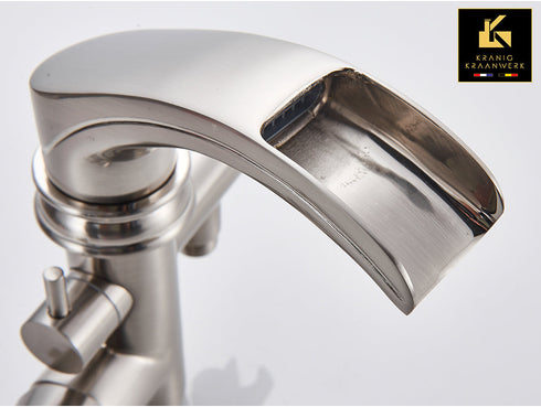 Staande badkraan | Sierlijke badkamer | Herjan | Zwart | Chroom | Geborsteld staal RVS