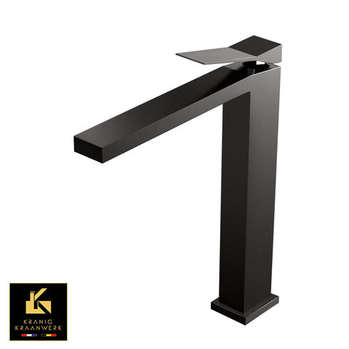 Fontein en wastafel mengkraan | NEW Quinn | Hoog en laag model | Wit Zwart Goud Blauw | Minimalisme