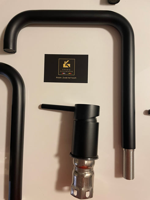 Badkamer wastafel mengkraan | Montage op het meubel | Vibes