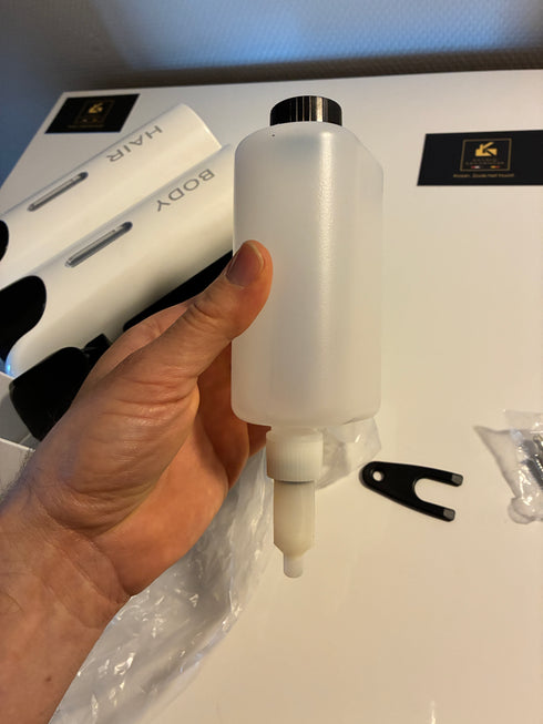 Douche zeep dispenser | Muurbevestiging | Diverse zeepsoorten | Met teksten als in een hotel