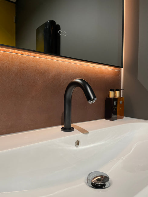 A- klasse Ultima Sensorkraan | Zwart | Touchless kraan | Toiletruimte | Mat Zwart | Minimalisme