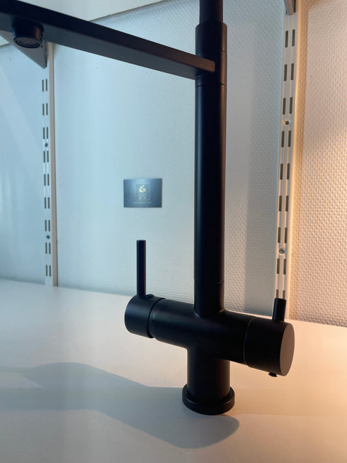 High-end keukenkraan | 3 weg kraan | Gefilterd water of regenwater hergebruik | La Momenta