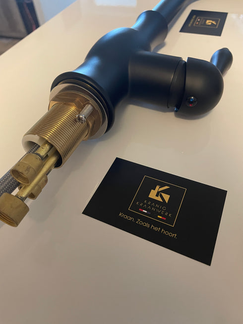 Keuken | Design Mengkraan | Uittrek slang | Louise