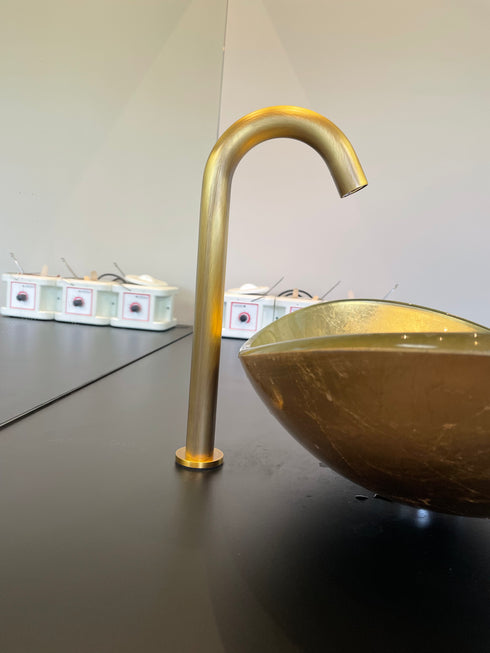 A- klasse Ultima Sensorkraan | Oud Goud | Touchless kraan | Toiletruimte | Antiek Goud | Minimalisme