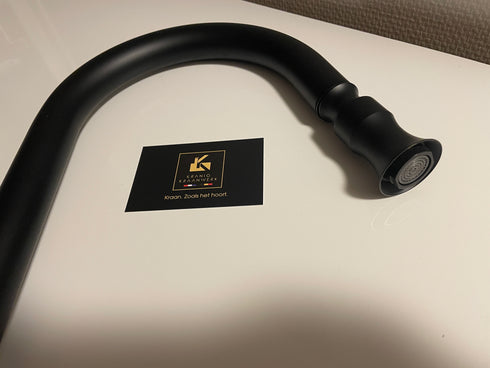 Landelijk én Industrieel | Mengkraan | Uittrek slang | Veronica | Oud Goud en Zwart