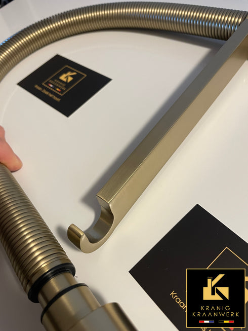 High-end | Design Keukenkraan | Keuken mengkraan met flexibele slang en sproeikop | Lorenzo Minimalisme