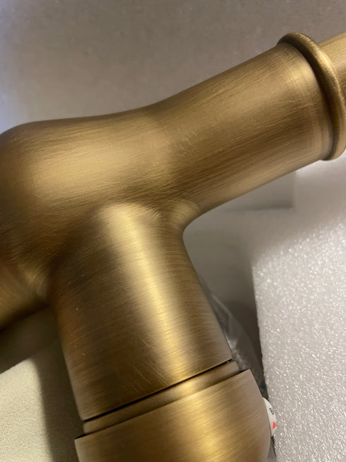 Landelijk én Industrieel | Mengkraan | Uittrek slang | Veronica | Oud Goud en Zwart