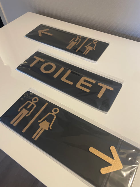 Toilet aanduidingsbordjes | Goud op zwart | Minimalistisch