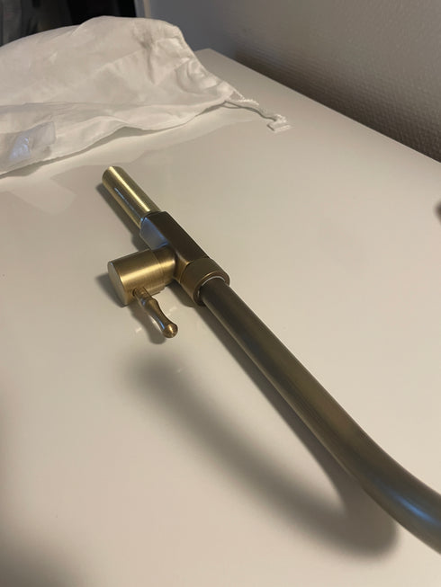 Landelijke stijl Pantry of toiletkraan | Hendrik | Traditioneel en compacte Koudwaterkraan | Hendrik Oud Goud