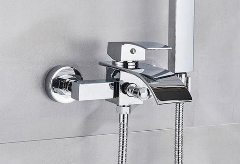 Ligbadkraan met handdouche | Op de wand montage | Intact | Chroom