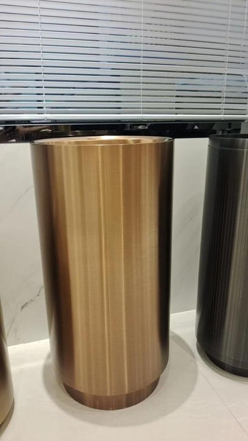 Maatwerk | Staande wasbak | Vrijstaande fontein met kraanbasis | Goud | Joëlle