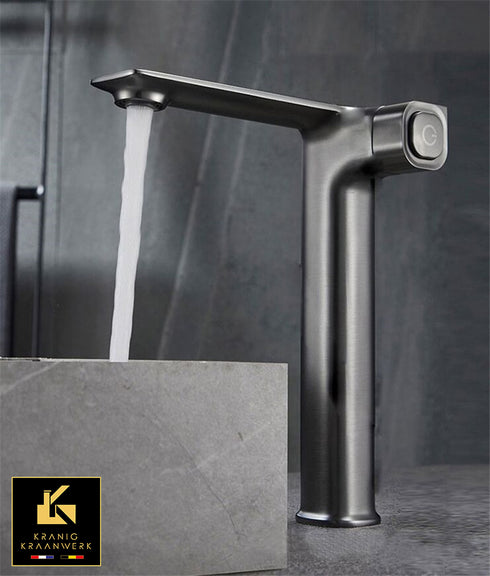 Designkraan badkamer | Fontein en wastafelkraan | Minimalisme | La Platte