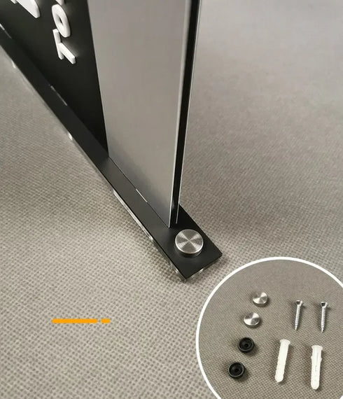 Toilet uithangbordjes | Daar is de WC tekens | Zwart met Goud - Brons - Koper | Minimalistisch