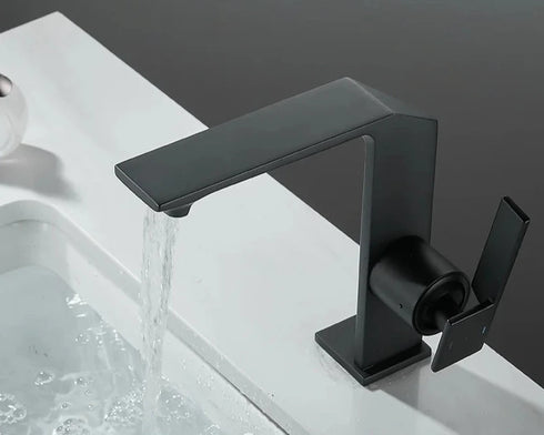 Fontein en wastafelkraan | Minimalisme | Octave | Badkamer