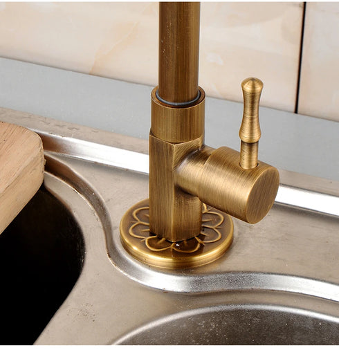 Landelijke stijl Pantry of toiletkraan | Hendrik | Traditioneel en compacte Koudwaterkraan | Hendrik Oud Goud