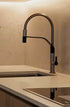 High-end | Design Keukenkraan | Keuken mengkraan met flexibele slang en sproeikop | The mount