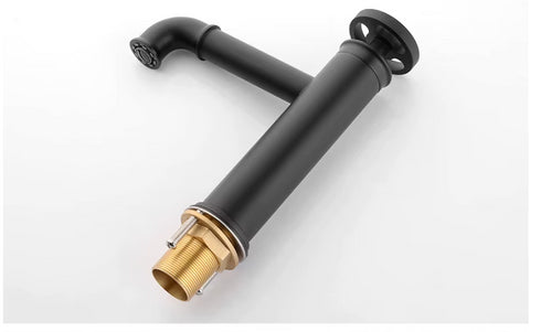 Fontein en wastafelkraan | Industrieel en Landelijk | Tieske | Goud