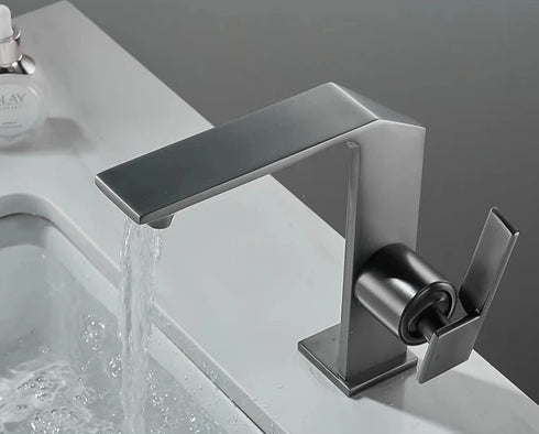 Fontein en wastafelkraan | Minimalisme | Octave | Badkamer