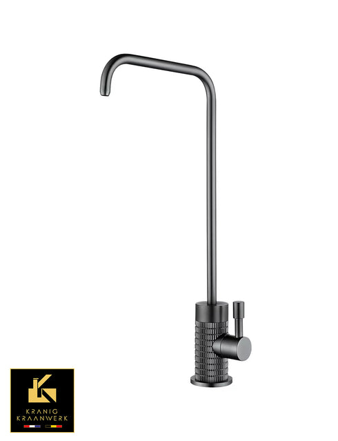 Hoekige designkraan van Miraklonne – luxe, keramisch binnenwerk | In 4 kleuren Wastafel of Keukenkraan | Minimalistisch Design | Miraklonne | Hoog Gehoekt Luxe designkraan van Miraklonne – keramisch binnenwerk & topafwerking | In 4 kleuren