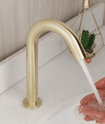 A- klasse Ultima Sensorkraan | Geborsteld Goud | Touchless kraan | Toiletruimte | Instelbaar | Goud | Minimalisme