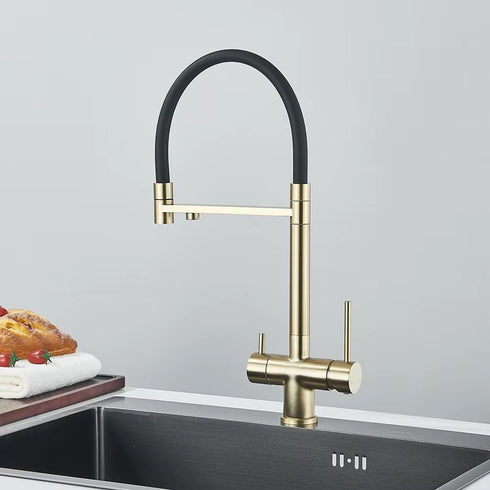 High-end keukenkraan met 3 aansluitingen | 3 weg kraan | Gefilterd water of regenwater hergebruik | La Momenta