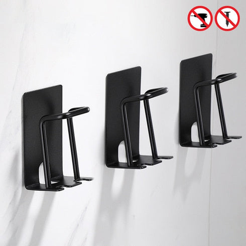 Inrichting | Design badkamer | Tandenborstel of Sheermes ophangers