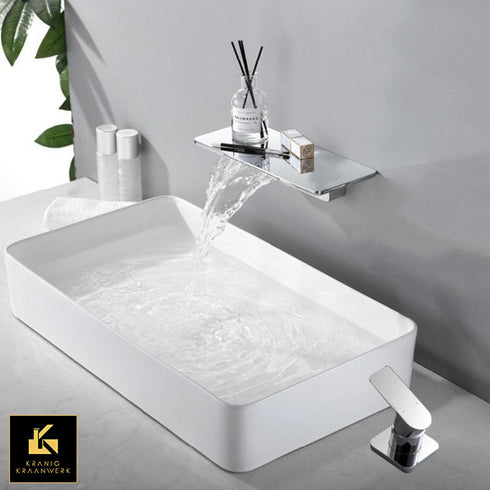 Ligbad en wastafel mengkraan | Badkamer kraan | Wand of tafel montage | Uit de plaat | Minimalisme