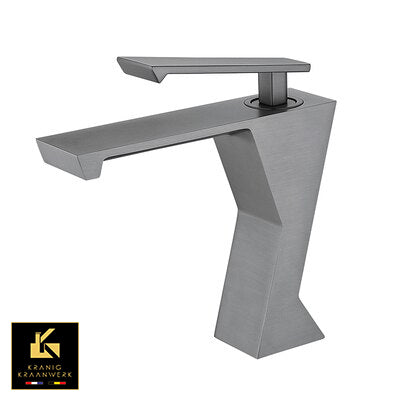 Badkamer | Design Mengkraan | Wastafel en fonteinkraan | X en Y| Minimalisme