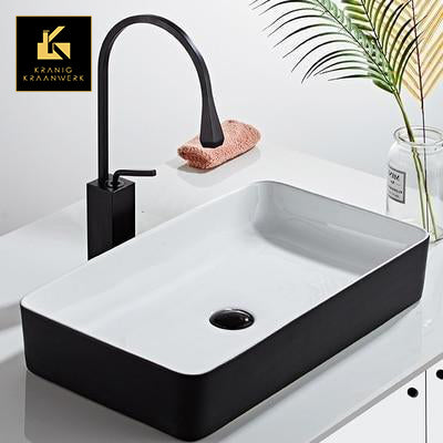 Design Mengkraan | De gehoekte druppel van Zwart | Hoog of laag model