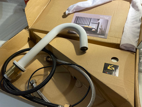 Touchless Design kraan | Toiletruimte | Sensorkraan | Ultima | Wit | Minimalisme