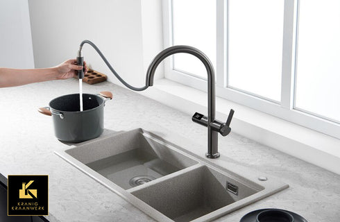 High-end | Sensor Keukenkraan | Temperatuur display | Uittrekbare slang | Mishael | Minimalisme