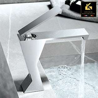 Badkamer | Design Mengkraan | Wastafel en fonteinkraan | X en Y| Minimalisme