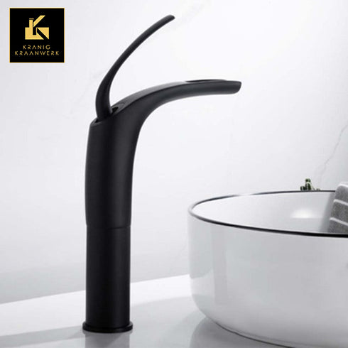 Design Mengkraan | Wastafel en fonteinkraan | Veralien in Zwart | Minimalisme